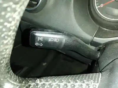 Second-hand car spare part indicator switch for audi a3 (8p) 1.9 tdi ambiente oem iam references 