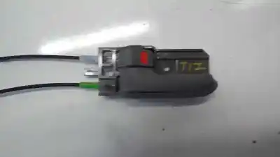 Автозапчастина б/у замок дверей заднього лівого для toyota hilux (kun) double cab sol 4x4 посилання на oem iam 690600k040  