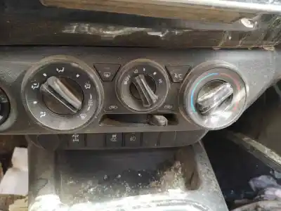 Автозапчастина б/у контроль опалення / кондиціонації для toyota hilux (kun) double cab sol посилання на oem iam   