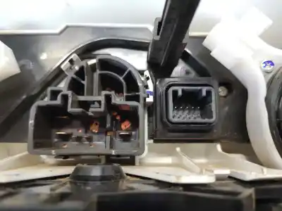 Second-hand car spare part heating / air conditioning control panel for toyota hilux (kun) double cab sol oem iam references 