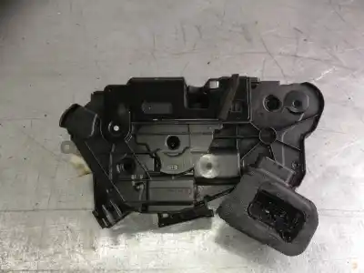 Second-hand car spare part left front door lock for skoda rapid (nh) (07.2012->) 1.6 active [1.6 ltr. - 77 kw tdi dpf] oem iam references 5e1837015a  