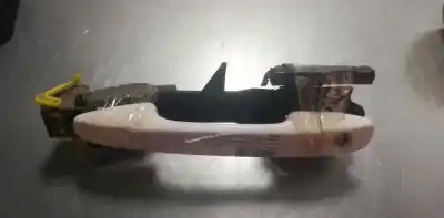 Автозапчастина б/у ліва передня зовнішня ручка для toyota verso (_r2_) 2.0 d-4d (aur20_) посилання на oem iam   