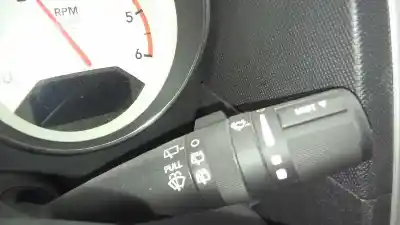 Peça sobressalente para automóvel em segunda mão comutador de limpa vidros por dodge caliber 2.0 16v crd cat referências oem iam 