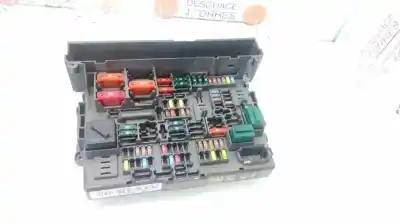 Pièce détachée automobile d'occasion boîtes à fusibles pour bmw x1 (e84) sdrive 20 d références oem iam 9119446-05  