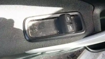 Gebrauchtes Autoersatzteil fensterschalter vorne links zum ford fiesta (cb1) trend oem-iam-referenzen 1547736