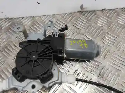 Peça sobressalente para automóvel em segunda mão elevador de vidros traseiro direito por nissan qashqai (j10) acenta referências oem iam 