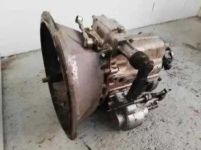 Gebrauchtes Autoersatzteil getriebe zum nissan trade 2.8 oem-iam-referenzen m525a