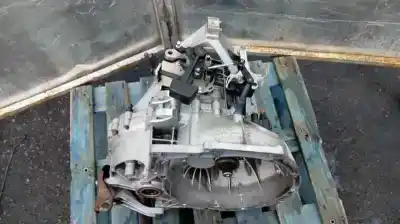 Автозапчастина б/у коробка передач для volvo c30 (533) 1.6 d посилання на oem iam 9n5r 7002 wa