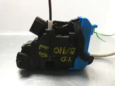 Second-hand car spare part rear right door lock for kia cee´d x-tech oem iam references   