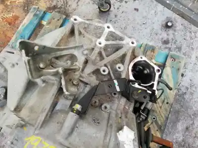 Автозапчастина б/у коробка передач для toyota verso (_r2_) 2.0 d-4d (aur20_) посилання на oem iam   