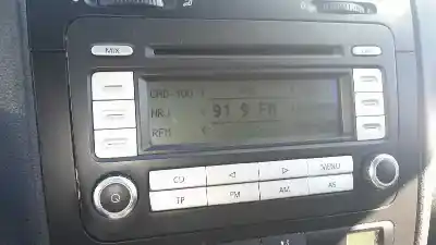 Second-hand car spare part audio system / radio cd for volkswagen jetta iii (1k2) 1.9 tdi oem iam references 1k0 035 166 t