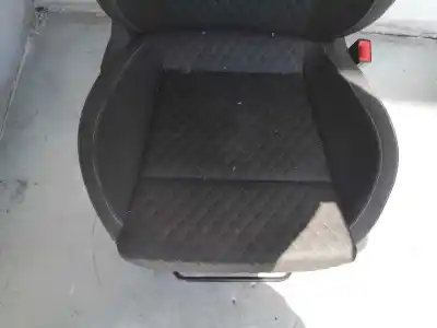 Piesă de schimb auto la mâna a doua scaunul din fațã partea dreaptã pentru skoda rapid active referințe oem iam 