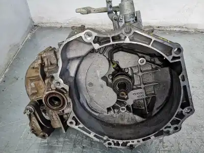Second-hand car spare part gearbox for opel corsa d cosmo oem iam references m32  