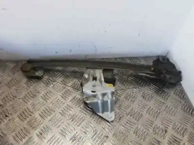 Peça sobressalente para automóvel em segunda mão elevador de vidros dianteiro direito por dacia sandero stepway referências oem iam 807209299r