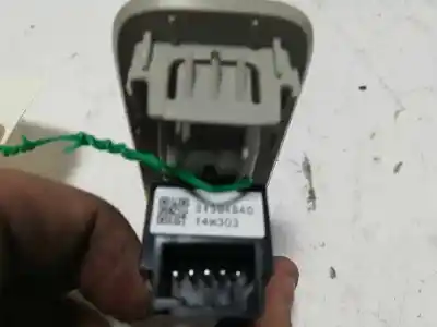 Second-hand car spare part right front power window switch for volvo v40 kinetic oem iam references 31394b40  