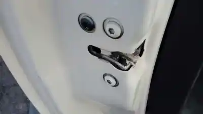 Second-hand car spare part left front door lock for fiat nuova 500 (150) pop oem iam references 0052004011