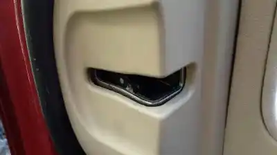 Peça sobressalente para automóvel em segunda mão fechadura da porta dianteira esquerda por lexus is200 (ds2/is2) 220d referências oem iam 