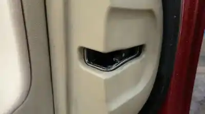 Peça sobressalente para automóvel em segunda mão fechadura da porta dianteira direita por lexus is200 (ds2/is2) 220d referências oem iam 