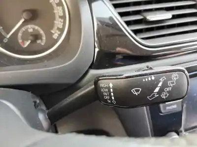 Piesă de schimb auto la mâna a doua ansamblu manete semnalizare pentru skoda rapid active referințe oem iam 