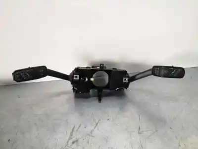 Pièce détachée automobile d'occasion commande de clignotants pour skoda rapid active références oem iam   