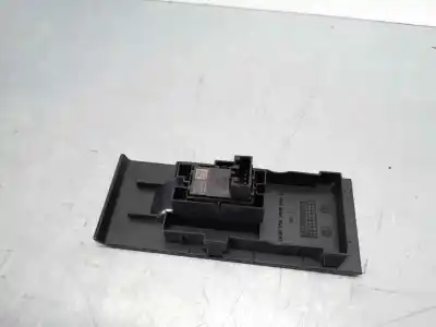 Second-hand car spare part rear right power window switch for skoda rapid active oem iam references   