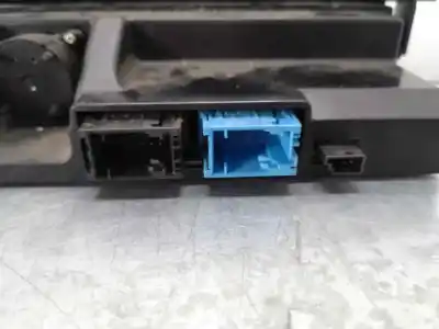 Peça sobressalente para automóvel em segunda mão comando de sofagem (chauffage / ar condicionado)  por bmw serie 7 (e65/e66) 745i referências oem iam 64.11-6 921 678  