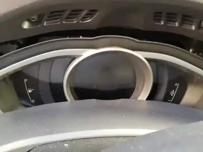 Peça sobressalente para automóvel em segunda mão quadrante por volvo v40 kinetic 122 cv / 90 kw referências oem iam 