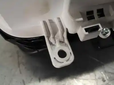 Peça sobressalente para automóvel em segunda mão quadrante por volvo v40 kinetic 122 cv / 90 kw referências oem iam   