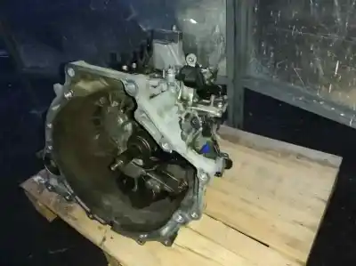 Pezzo di ricambio per auto di seconda mano riduttore per mazda 3 lim. (bl) luxury riferimenti oem iam   