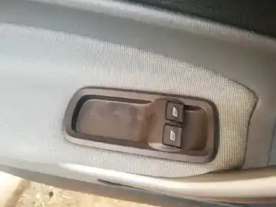 Pezzo di ricambio per auto di seconda mano interruttore alzacristalli anteriore sinistro per ford fiesta (cb1) titanium riferimenti oem iam 1547736