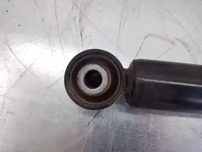Pezzo di ricambio per auto di seconda mano ammortizzatore posteriore sinistro per kia sportage iv (ql, qle) 1.6 gdi riferimenti oem iam d55300f1550