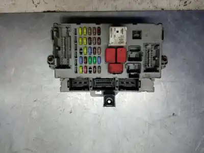 Second-hand car spare part fuse box unit for fiat bravo (198) 1.6 16v active multijet (77kw) oem iam references 406626  