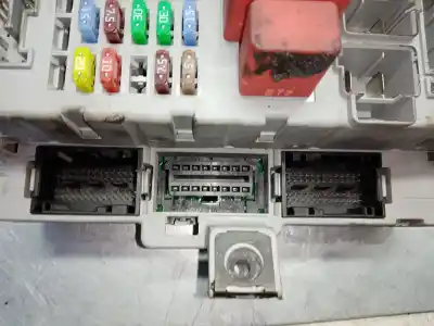 Second-hand car spare part fuse box unit for fiat bravo (198) 1.6 16v active multijet (77kw) oem iam references 406626  