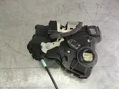 Second-hand car spare part left front door lock for toyota corolla (_e12_) 1.4 d (nde120_) oem iam references 