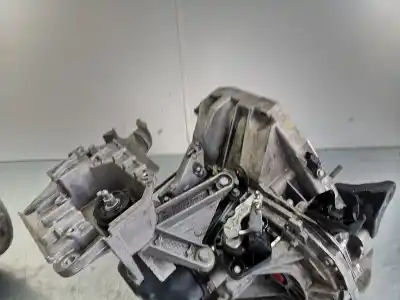 Peça sobressalente para automóvel em segunda mão caixa de velocidades por renault clio iii 20 aniversario referências oem iam jr5 124  