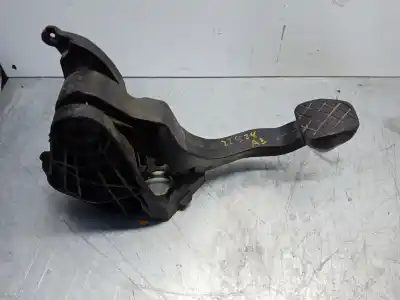 Автозапчастина б/у педаль зцеплення для audi a1 (8x) ambition посилання на oem iam 6r1721059ab  