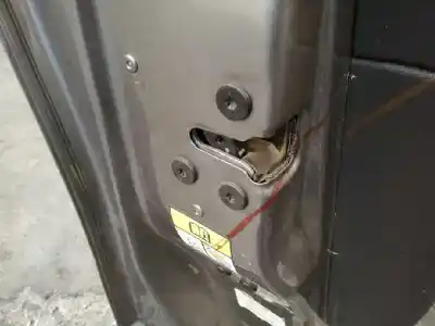 Peça sobressalente para automóvel em segunda mão fechadura da porta dianteira esquerda por renault captur expression referências oem iam 