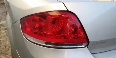 Автозапчасти б/у левый задний фонарь за fiat linea (323_, 110_) 1.3 d multijet (323axb11 323axb1a) ссылки oem iam 