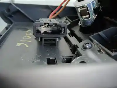 Автозапчастина б/у АЕРАЦІЙНА РЕШІТА для VOLKSWAGEN PASSAT BERLINA (3C2)  Посилання на OEM IAM   