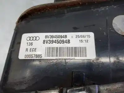 Автозапчасти б/у внутренний правый задний фонарь за audi a3 (8v) attraction ссылки oem iam 8v3945094b  