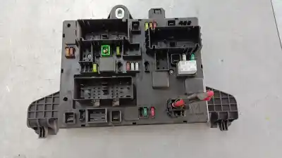 Tweedehands auto-onderdeel relais/zekeringenkastje voor opel zafira tourer excellence oem iam-referenties 