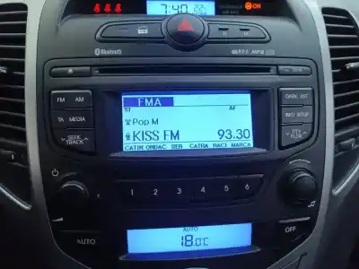 Pezzo di ricambio per auto di seconda mano impianto audio / radio cd per hyundai ix20 (jc) 1.4 crdi riferimenti oem iam 961601k050