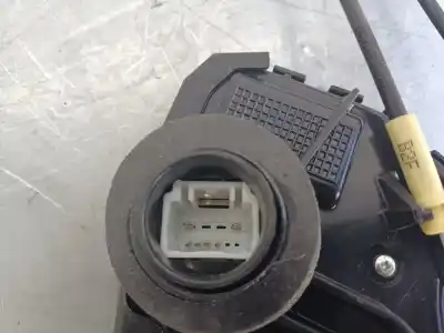 Second-hand car spare part left front door lock for toyota rav 4 iv (_a4_) 2.2 d 4wd (ala49) oem iam references 4102115  