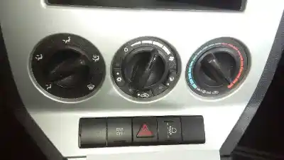 Peça sobressalente para automóvel em segunda mão comando de sofagem (chauffage / ar condicionado)  por dodge caliber 2.0 16v crd cat referências oem iam p55111874af  