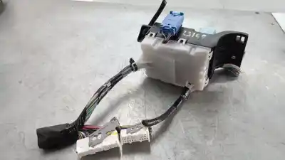 Second-hand car spare part fuse box unit for toyota yaris active oem iam references   