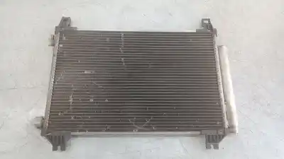 Peça sobressalente para automóvel em segunda mão condensador / radiador de ar condicionado por toyota yaris active referências oem iam 