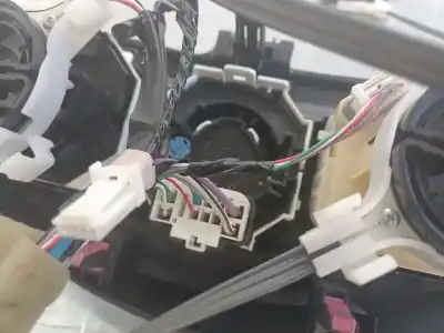 Peça sobressalente para automóvel em segunda mão comando de sofagem (chauffage / ar condicionado)  por toyota yaris active referências oem iam   