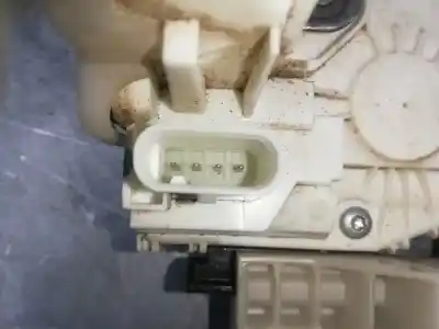 Piesă de schimb auto la mâna a doua încuietoare ușa din dreapta spate pentru jeep renegade 2.0 m-jet referințe oem iam 40146025