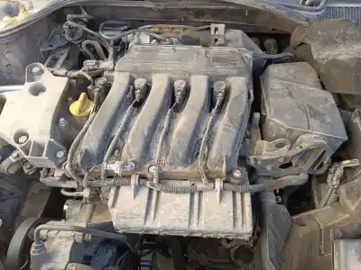 Pièce détachée automobile d'occasion moteur complet pour renault laguna ii (bg0) authentique références oem iam f4p c7 f4p 700 f4p700