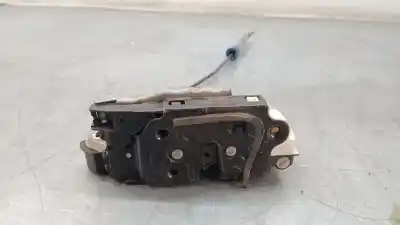 Peça sobressalente para automóvel em segunda mão fechadura da porta traseira esquerda por volkswagen up (121) black up referências oem iam 